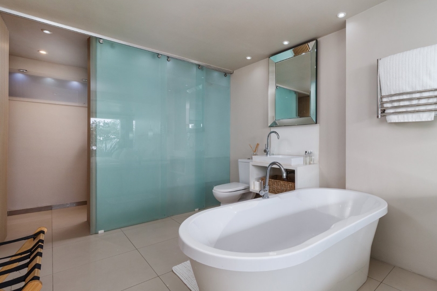 4 Bedroom Property for Sale in Clifton Western Cape